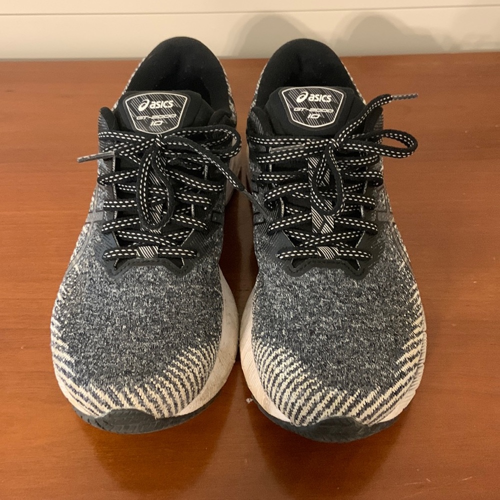 ASICS GT 2000 women’s tennis shoes